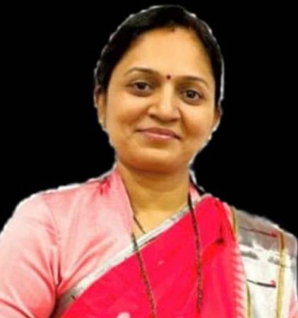 Dr Swati Singh (Kalantri) (2)
