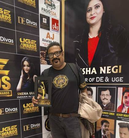 Dr Debojeet Lahiri Founder - Director 4
