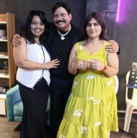 Film MISSION CANADA - Director Vijay Saxena 4